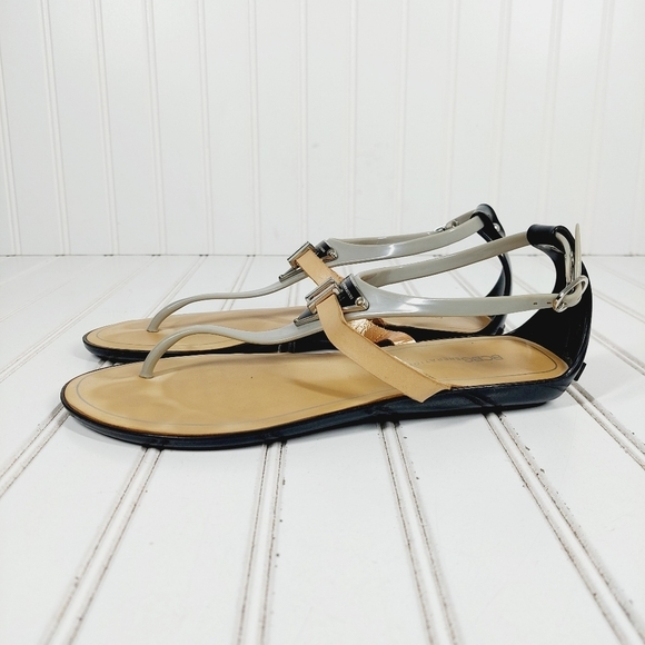 BCBGeneration Calantha Gray Black Jelly Thong Buckle Strap Flat Sandals F342 - Picture 1 of 11